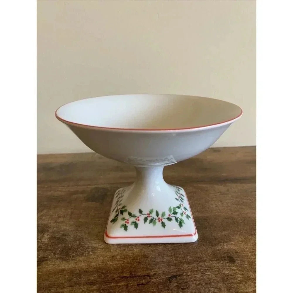 Hollyridge Compote Christmas Holiday Holly Red Berries Candy Nut Dish